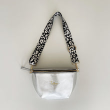 Load image into Gallery viewer, NOLA BAG - LIGHT SILVER / TORBICA NOLA - SVETLO SREBRNA